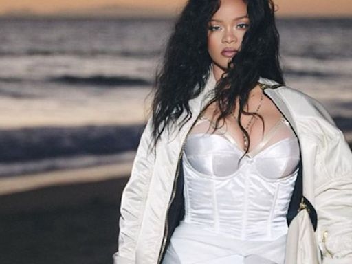 Rihanna desata polémica al aparecer vestida de monja en una revista: "¿en qué estabas pensando?"