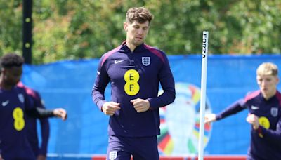 Stones returns to England training after illness