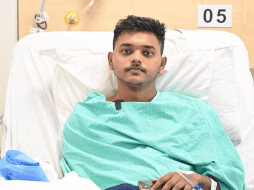 Manipal hospitals conducts reconstructive surgery; re-implants three amputated fingers, reconstructs fourth finger overnight | Kolkata News - Times of India