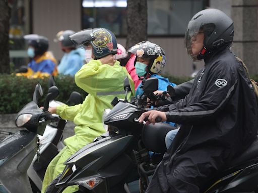 鋒面接近 澎湖縣大雷雨開轟 慎防劇烈降雨、雷擊