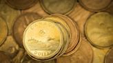 Canadian dollar pares weekly decline as stocks rally