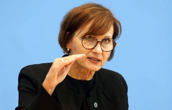 German education minister outraged at uni protesters Gaza statement