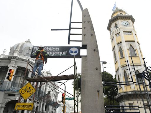 República de Guayaquil es oficial: Municipio instala rótulo que identifica tramo de calle con nuevo nombre