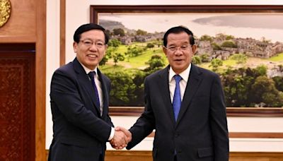 華駐柬埔寨大使王文天將離任 向洪森辭行