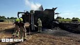 Crowmarsh Gifford: Firefighters tackle combine harvester blaze