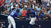 Blue Jays heat up, then play with fire in win over Astros