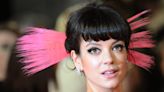 Singer Lily Allen weighed in on an age-old airline debate, saying she flies first class, but her kids go coach