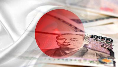 Japanese yen weakens to 156 against dollar after Bank of Japan leaves rates unchanged