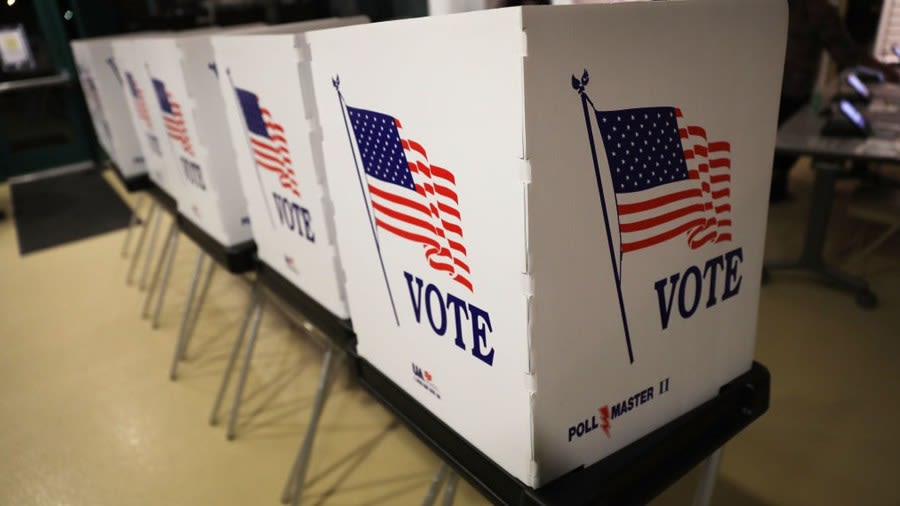 What is the voter turnout in St. Louis City & St. Louis County for primaries?