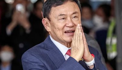 Ex primer ministro de Tailandia Thaksin Shinawatra es imputado por delito de lesa majestad