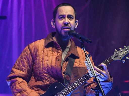 Linkin Park's Mike Shinoda says daughter shrugged off his guitar tips: 'What does he know about performing?'