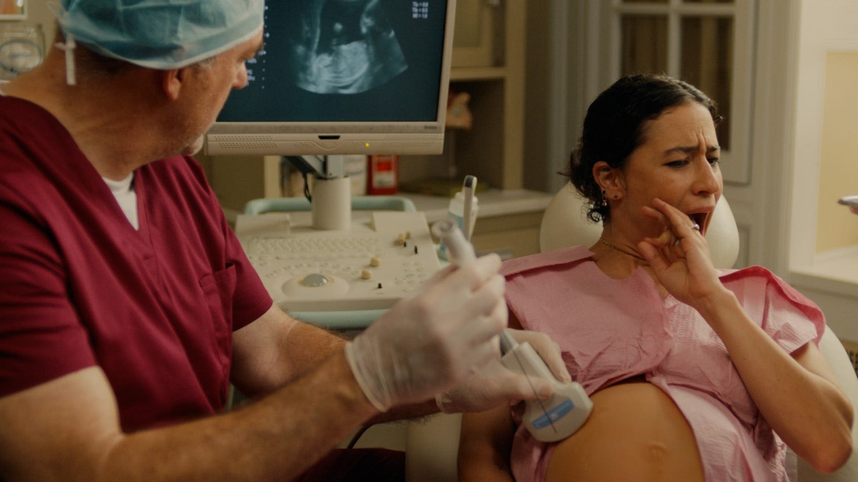 With 'Babes,' Ilana Glazer wants to show the 'hilarious and insane' realities of pregnancy