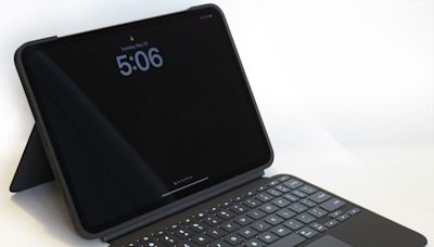 Logitech Combo Touch iPad Pro keyboard case review - Is it an iPad or a laptop? - The Gadgeteer