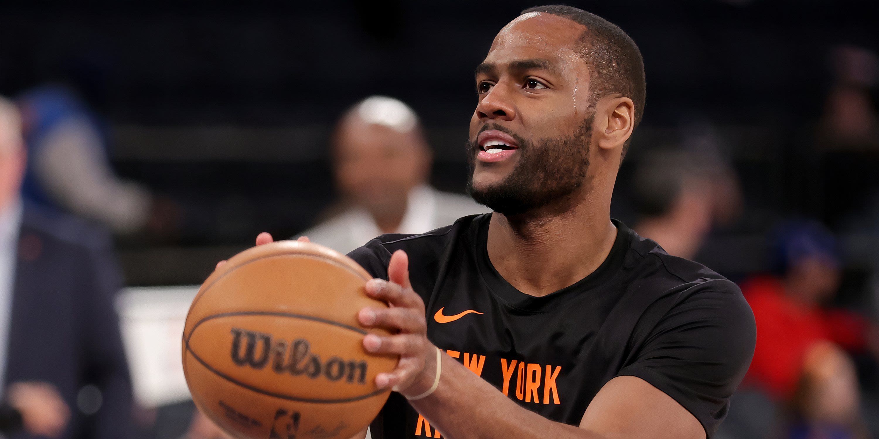 Josh Hart, Thibodeau Praise 'Ultimate Pro' Alec Burks for Staying Ready With Knicks