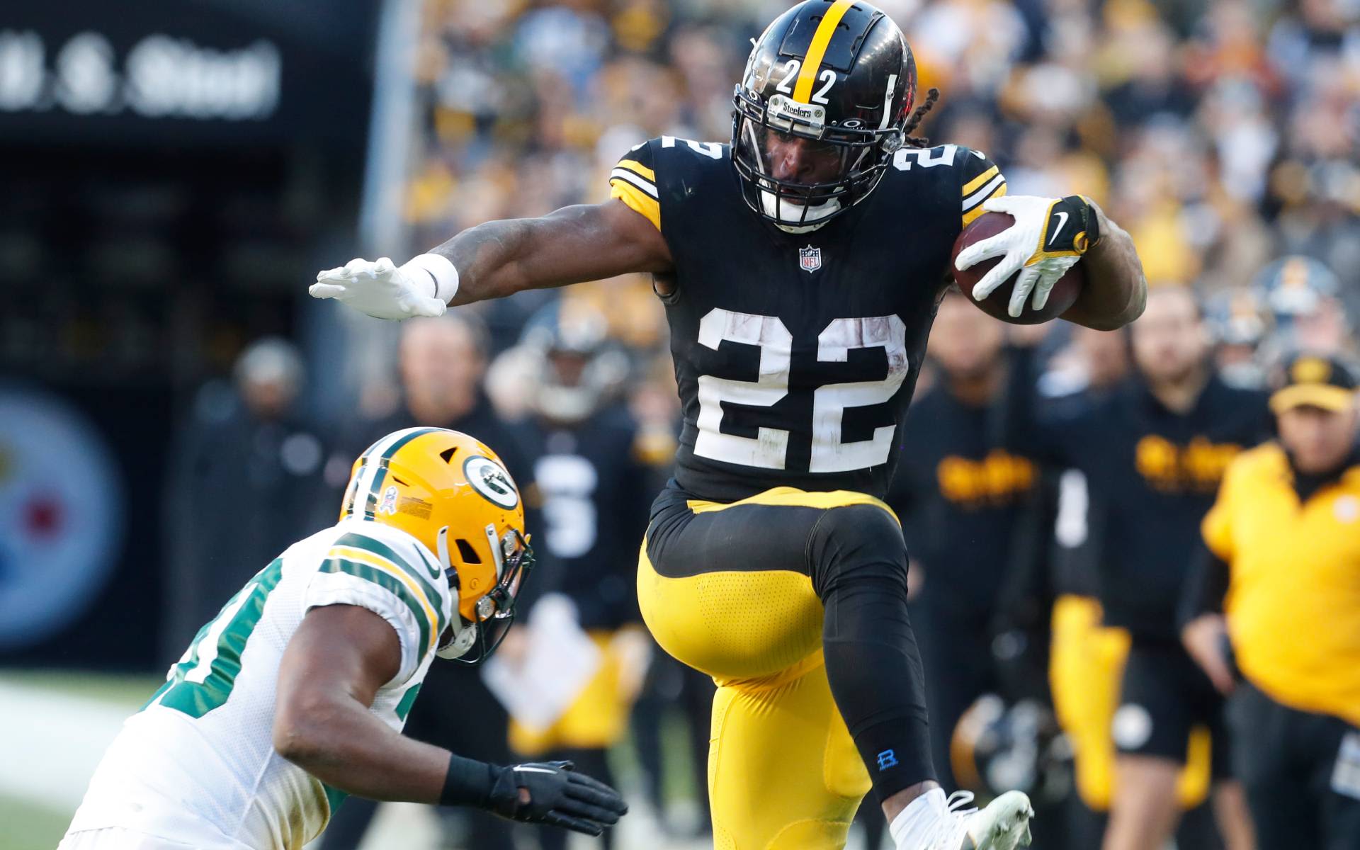 Steelers RB Najee Harris won’t go down without a fight
