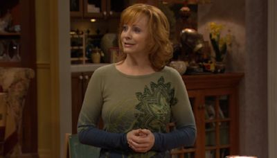 Is Happy's Place A Reba Reboot? Ms. McEntire's New Comedy, Explained