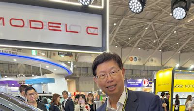 董座劉揚偉：鴻海電動車全球搶市占 明年拿下5%市場目標不變