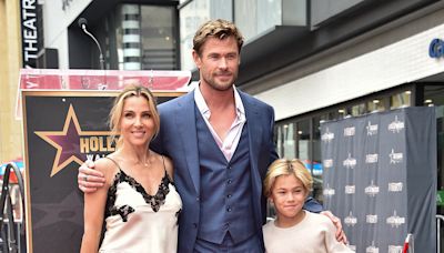 Chris Hemsworth Poses With Sons at Hollywood Walk of Fame Ceremony