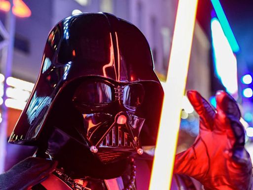 Jedis need not apply: Wookie Rookie to get paid to watch every ‘Star Wars’ movie for first time