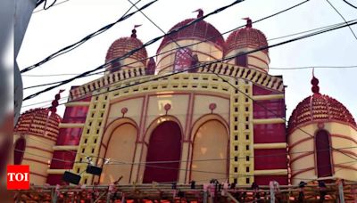 Shahganj Barwari Durga Puja: A Stunning Replica of Dakshineswar Kali Temple | Prayagraj News - Times of India