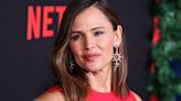 Jennifer Garner deja que sus hijos experimenten una 'negligencia benigna'. ¿Deberías hacerlo también?