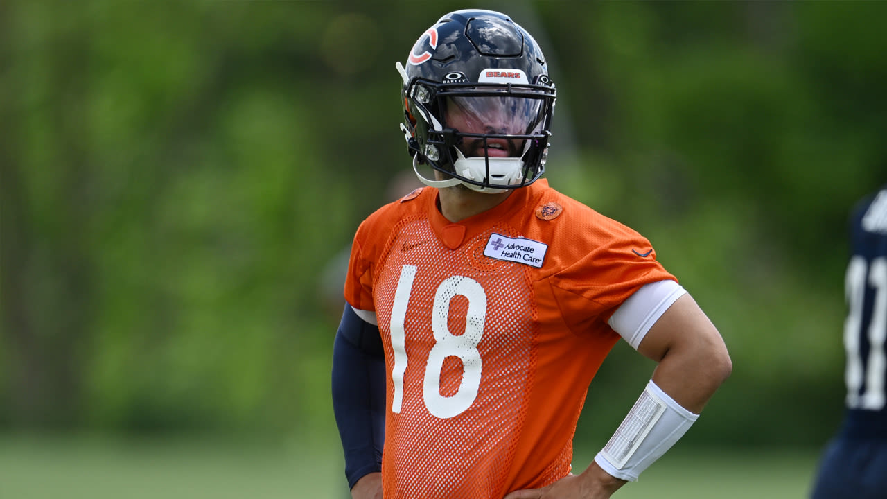 Here are all the PFF ratings for Bears starters ahead of the 2024 NFL season