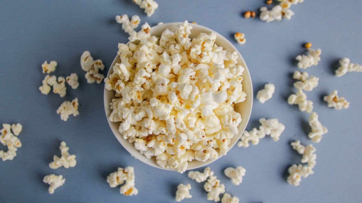 The Viral Marshmallow Popcorn Is The Best Sweet N' Salty Snack For Movie Night