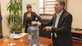 Mendoza acusó a La Pampa de permitir la venta ilegal de agua de la cuenca del río Atuel