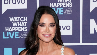 Kyle Richards, 55, uses this $15 mist sunscreen: 'Goes great over makeup'