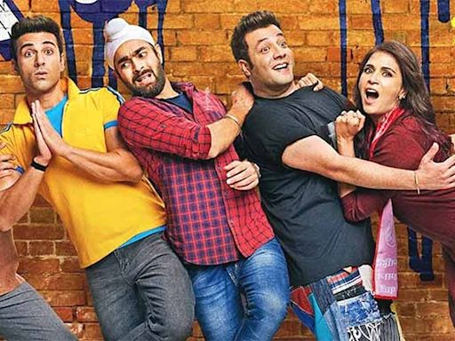 Pulkit Samrat celebrates the first anniversary of Fukrey 3 with a fun BTS; expresses gratitude 3 : Bollywood News - Bollywood Hungama