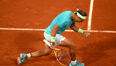 Rafael Nadal bounces back, matches Roger Federer's record
