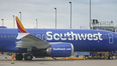 Southwest jet flies hundreds of feet above homes on approach to Oklahoma City