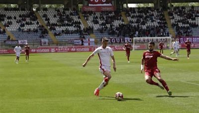 La Cultural va a por el play off tras golear al Gimnàstic