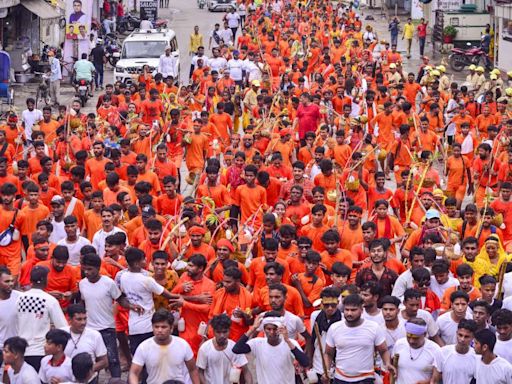 Yogi Adityanath Extends Directive To All Kanwar Yatra Routes - Eateries Must Display Owners' Names