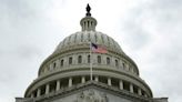 Senadores dos EUA divulgam roteiro de políticas de IA e buscam aumento de financiamento do governo Por Reuters