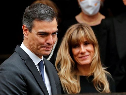 Manos Limpias, la polémica asociación detrás de la denuncia contra la esposa de Pedro Sánchez - La Tercera