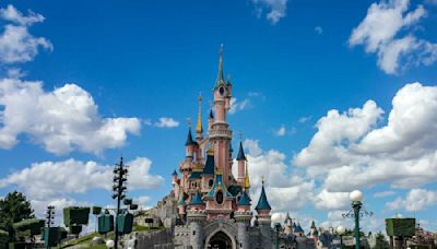 Du “jamais vu” à Disneyland Paris, pourquoi c’est le meilleur moment pour visiter le parc d’attractions ?