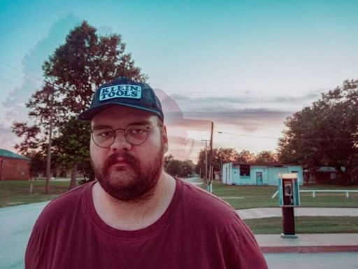 Musician John Moreland put down his smartphone and came up with an album