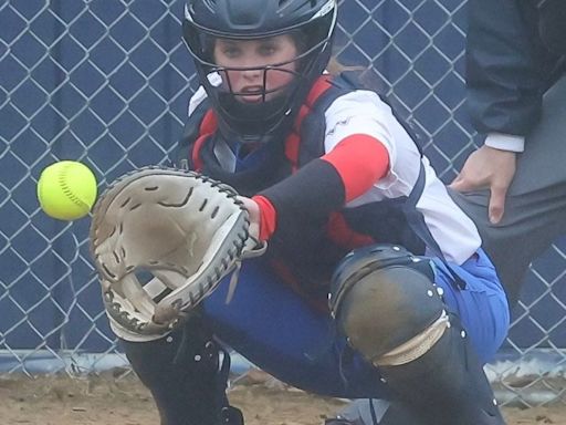 Seacoast roundup: Shapiro's seventh homer leads Winnacunnet softball; Dover tennis wins