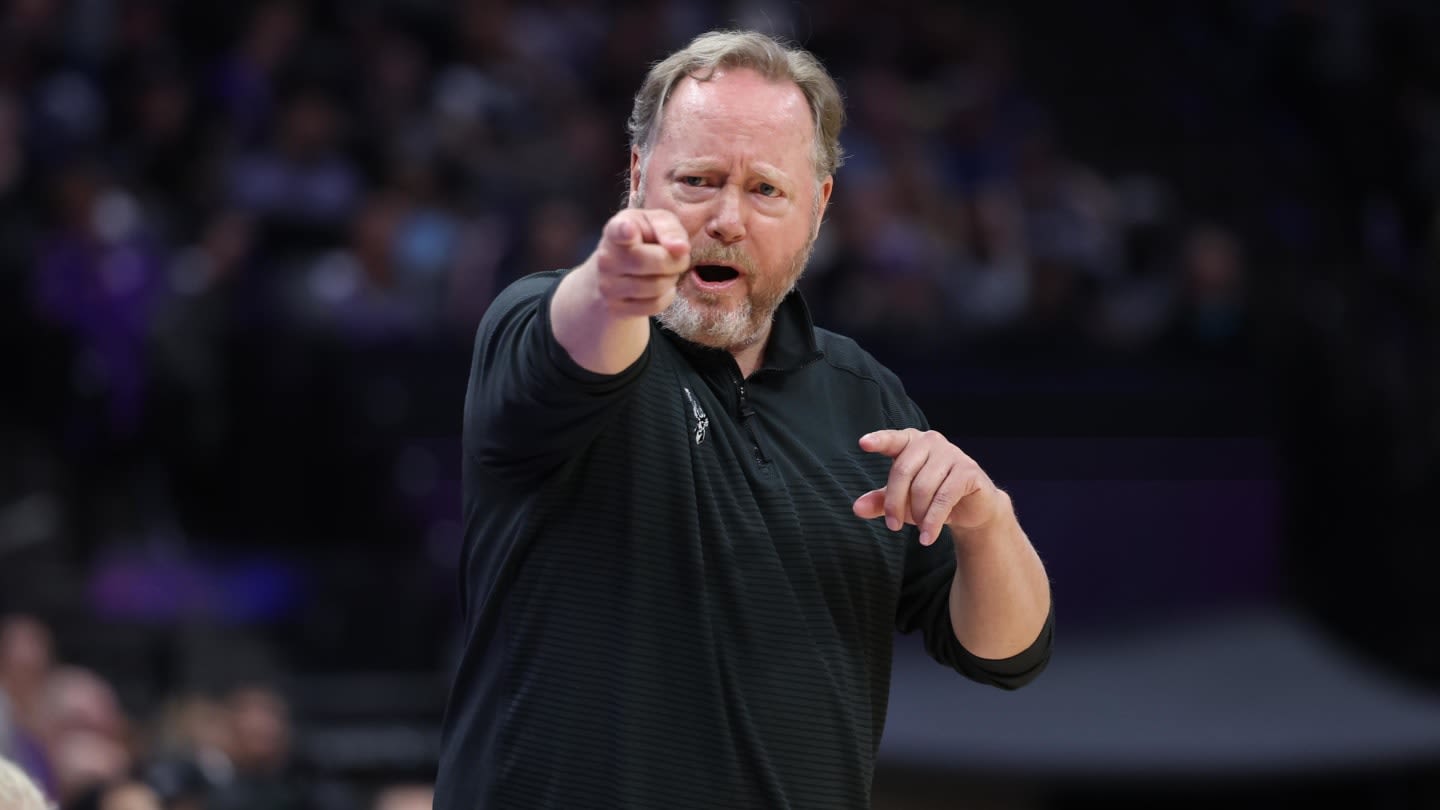 Ex-Bucks Coach Mike Budenholzer Lands New Job With Suns