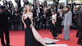 Michelle Salas da cátedra de glamour y elegancia en Cannes