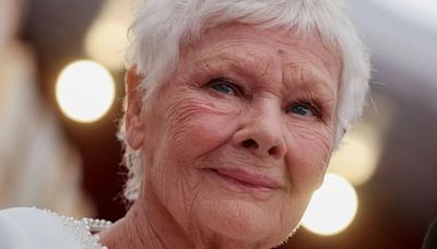 Judi Dench reveló que un director le dijo que no tenía un “rostro para el cine” en sus inicios