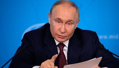 Vladimir Putin Goes Nuclear In Another Cold War-Style Warning To US