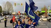 Vancouver Canucks fans keep celebration going at Surrey, Delta border (PHOTOS)