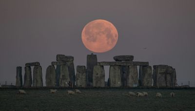 Rare 'lunar standstill' not seen since 2006 is visible tonight