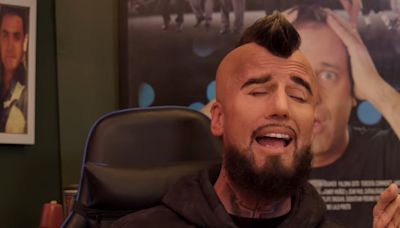 Kramer la hace otra vez: la hilarante imitación de Arturo Vidal donde canta con Lucho Jara