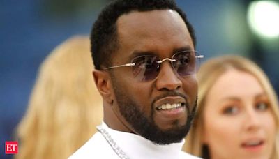 Why are Sean Diddy Combs' best friends like Jay-Z and Justin Bieber silent? PR experts say that's the best strategy.