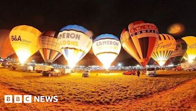 Bristol Balloon Fiesta: Pictures from the mass ascents