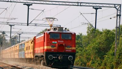 Indian Railways To Operate Special Train From Delhi To Gorakhpur: Check Schedule, Route