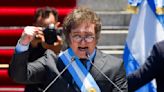 Ultraderechista Javier Milei asume la presidencia de Argentina; anuncia un ajuste doloroso
